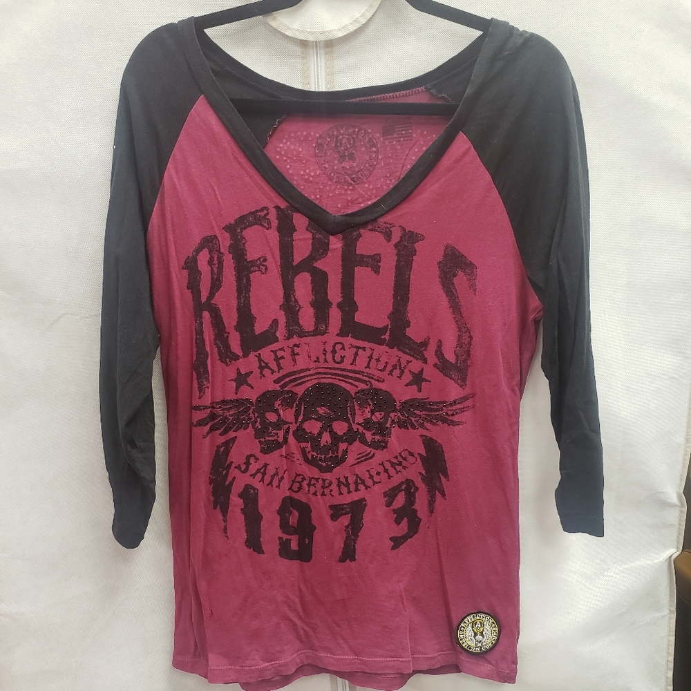 Affliction 3/4 sleeve vneck